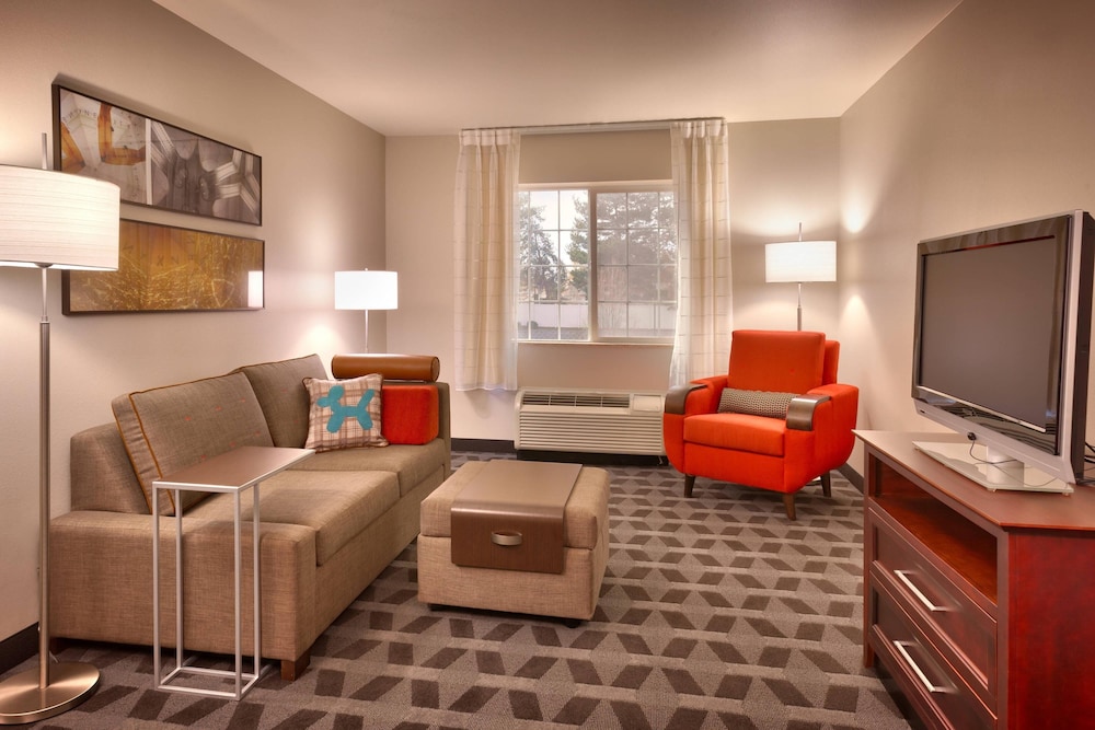 Towneplace Suites Marriott Meridian - photo 14