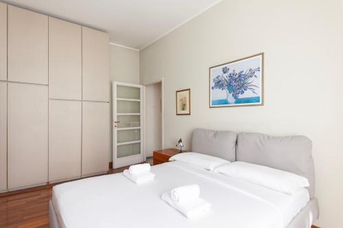 Youhosty Juvara 11 — 4-Star Luxury Hotel in Milan, Italy