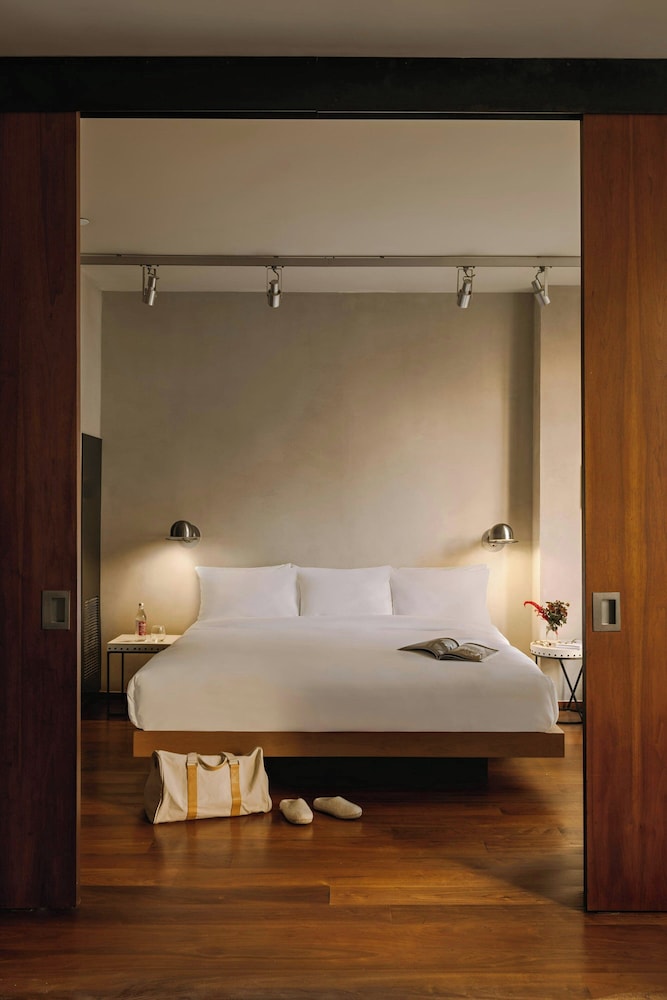 Chambers Hotel Central Park South Sonder - photo 13