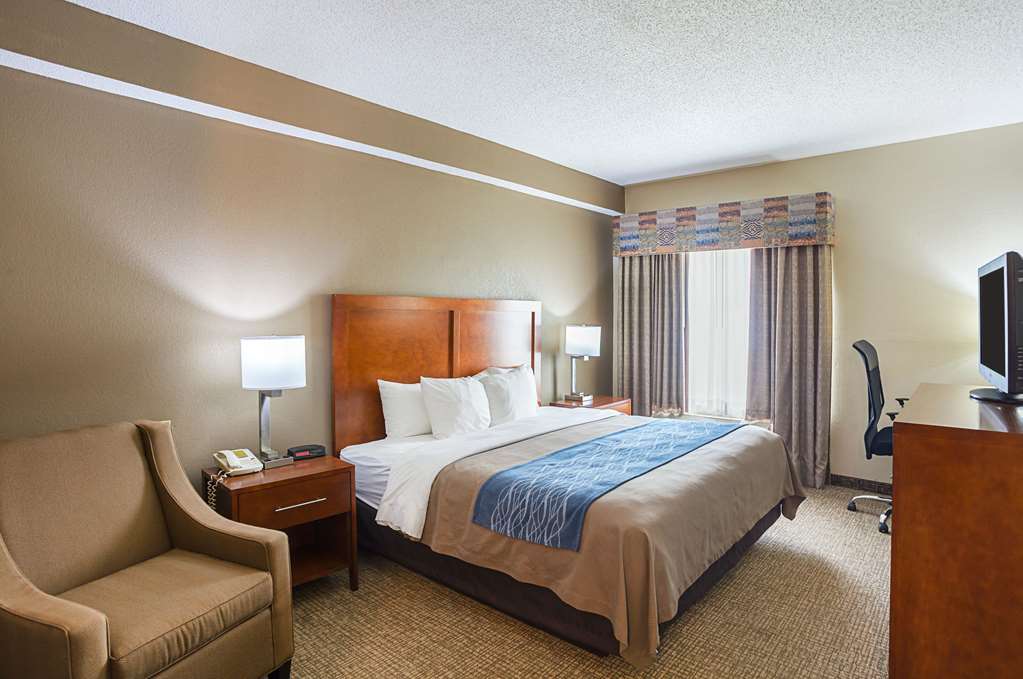 Comfort Inn Lincoln I 80 - photo 9
