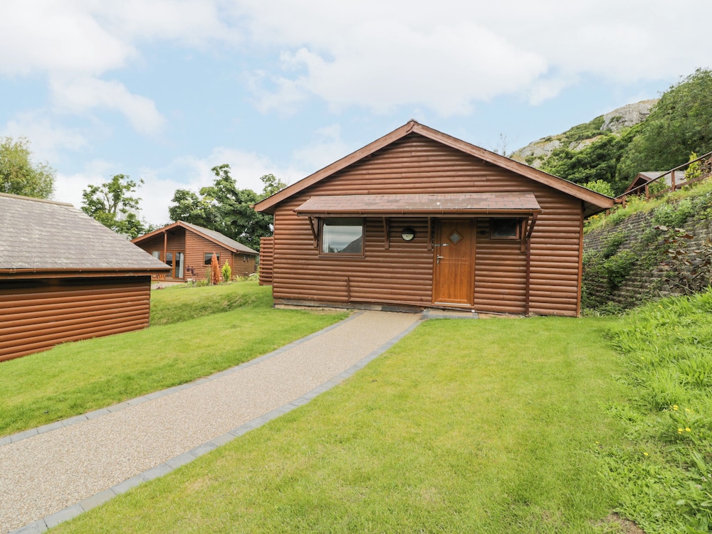 Luxury Lodge 62 — 4-Star Luxury Hotel in Rhyl, United Kingdom