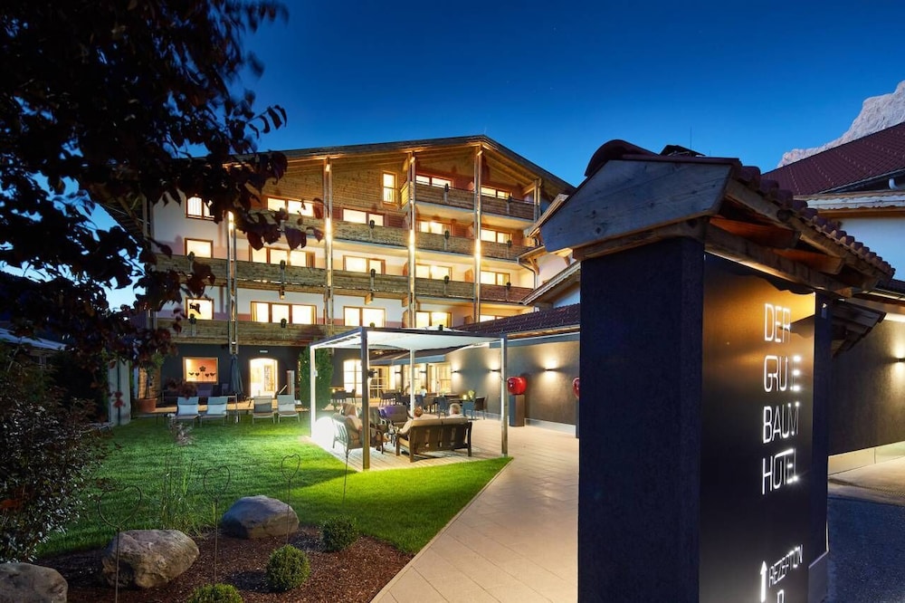 Der Grüne Baum Hotel in Ehrwald, Austria