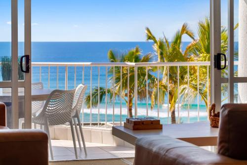 9 La Mer 5 Belmore Tce Ultimate Beachside Living — 4-Star Luxury Hotel in Sunshine Beach, Australia