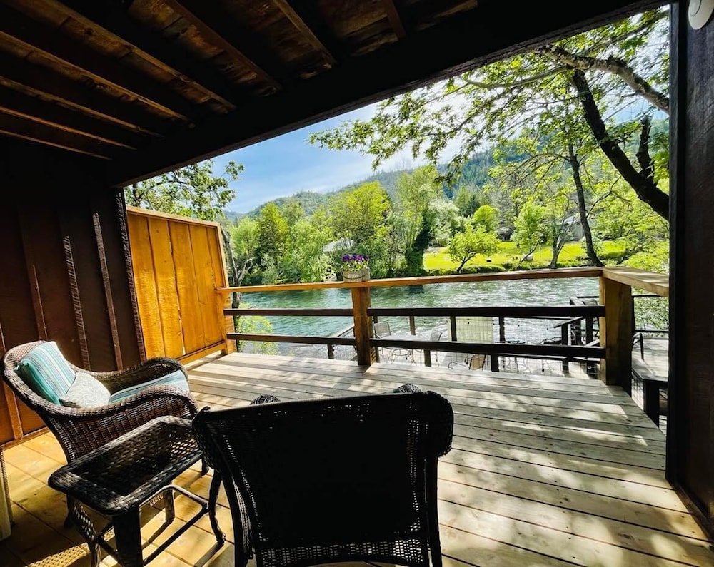 Riverfront Lodging - photo 45