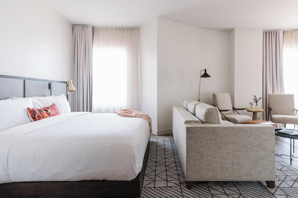 The Alida Savannah a Tribute Portfolio Hotel - photo 23
