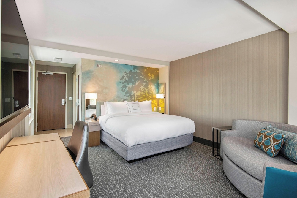 Courtyard by Marriott Raleigh Cary Parkside Town Commons - photo 23