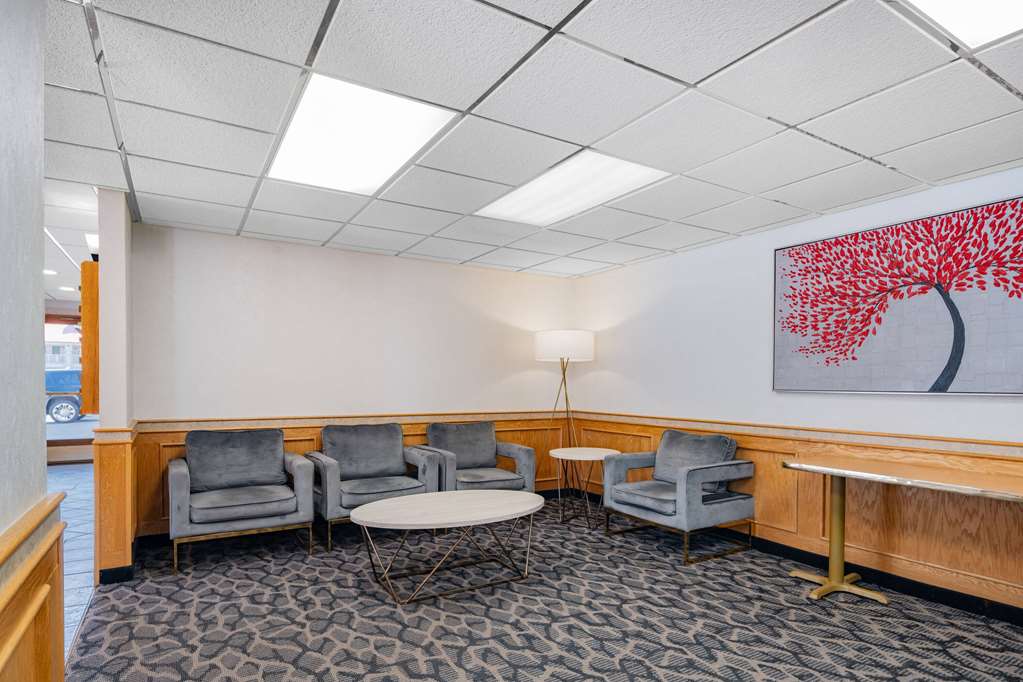 Ramada by Wyndham Keystone Near Mt Rushmore - photo 7