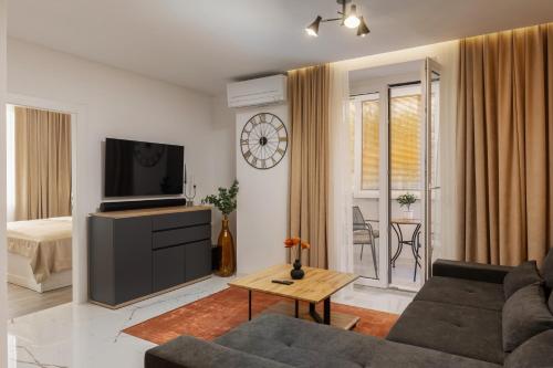 Brand New City Centre Apart. Kirby