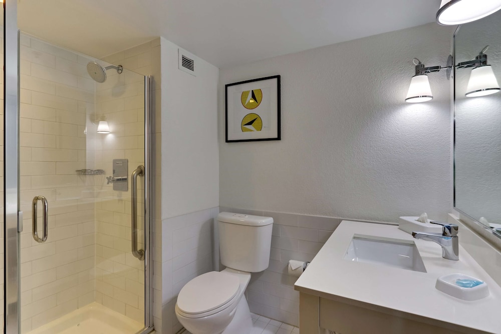 Wyndham Garden San Antonio Airport - photo 35