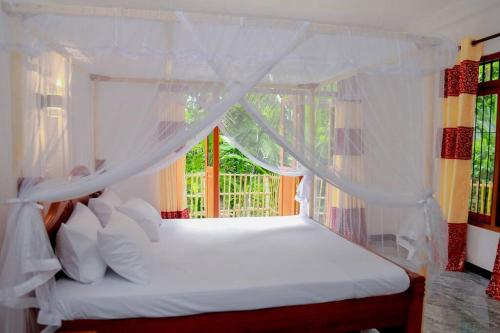 Sun See Villa Hikkaduwa — 4-Star Luxury Hotel in Hikkaduwa, Sri Lanka