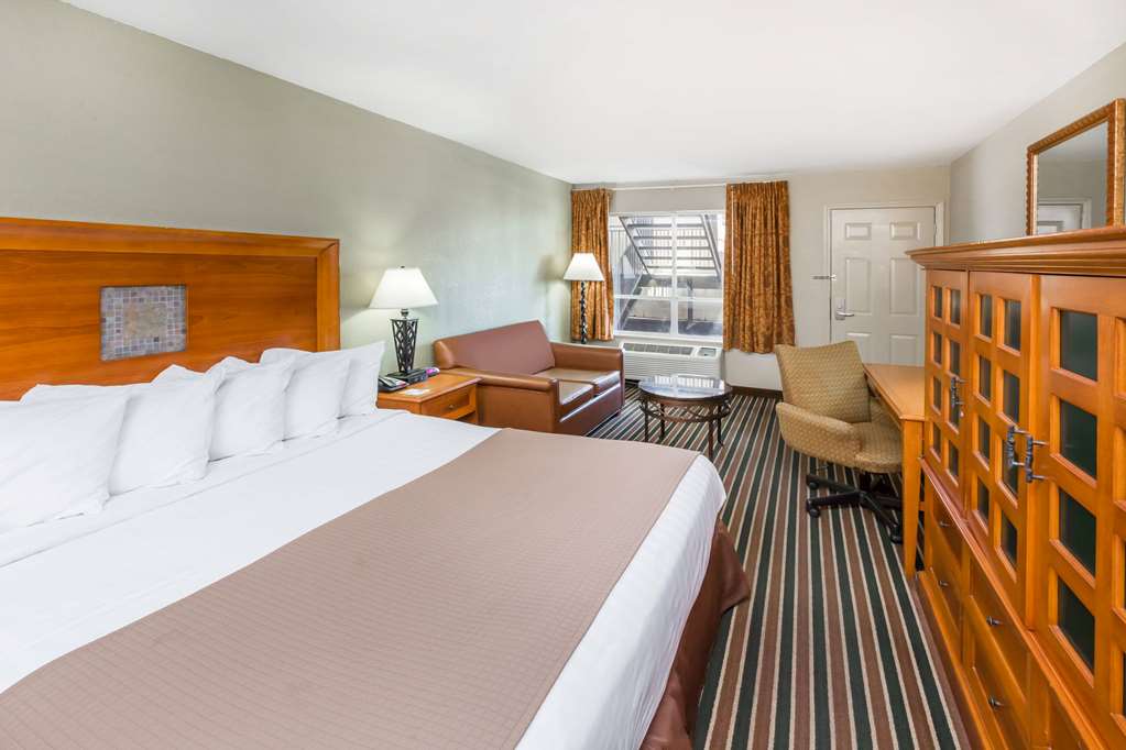 Days Inn by Wyndham Carlisle - photo 7