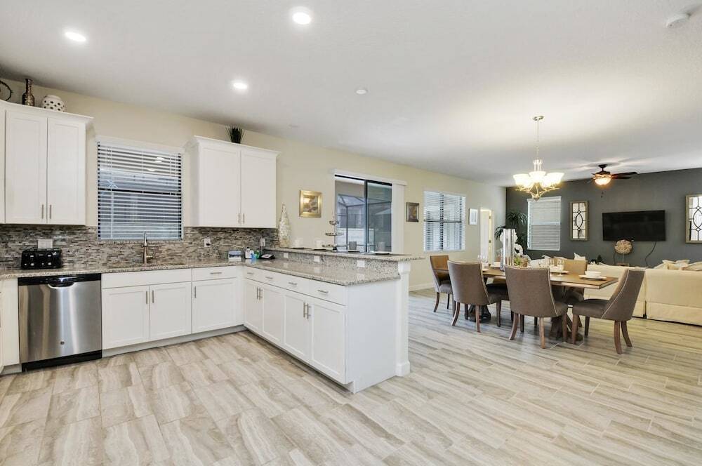 Championsgate Resort Platinum G16 Holiday Home - photo 13