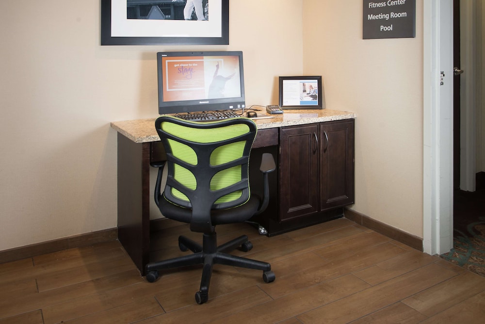 Hampton Inn by Hilton Tiffin - photo 38