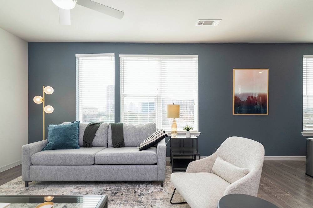 Landing Apartments Kyle Austin — 4-Star Luxury Hotel in Kyle, United States
