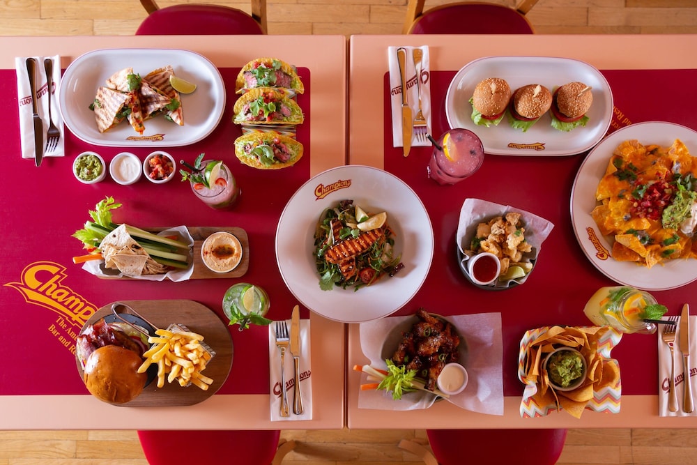 מזון ומשקאות