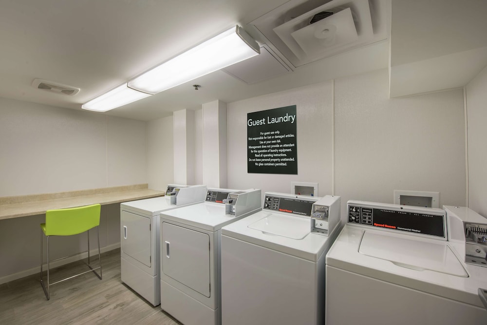 Homewood Suites by Hilton Chicago Downtown Magnificent Mile - photo 29
