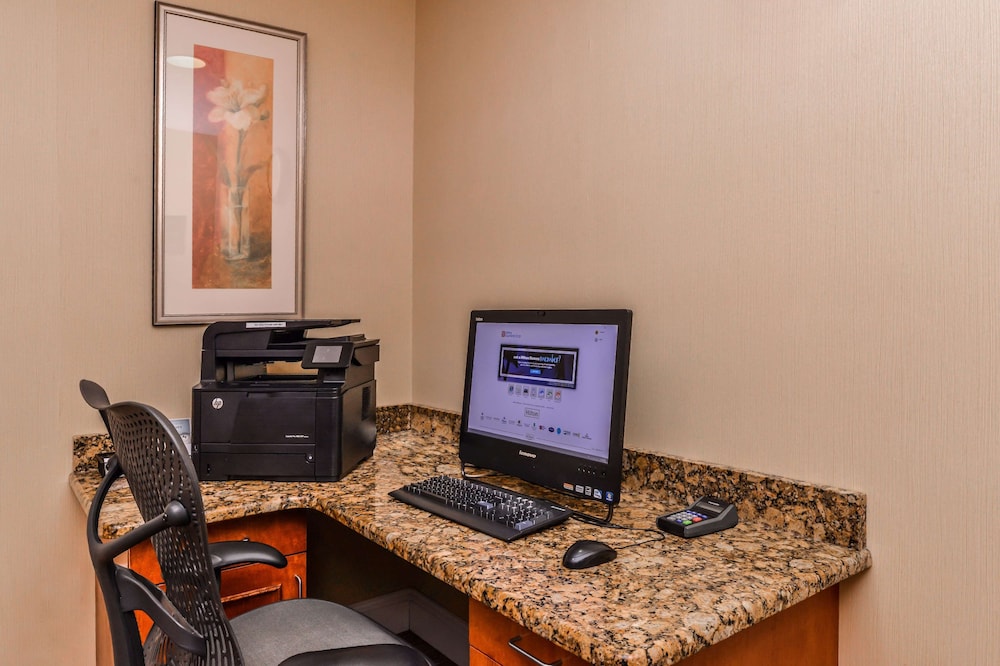 Hilton Garden Inn Detroit Southfield MI - photo 79