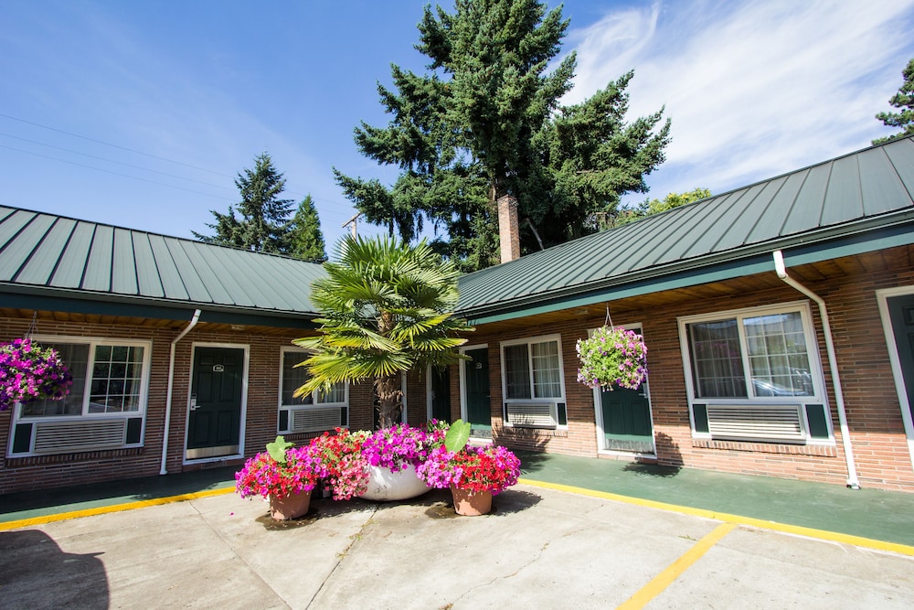 Courtesy Inn Downtown Eugene - photo 34