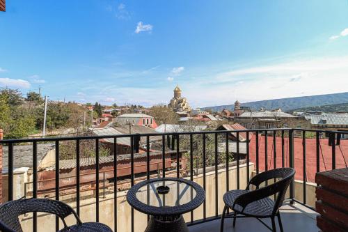 Super Stylish Apartment With Amazing Views By Wehost