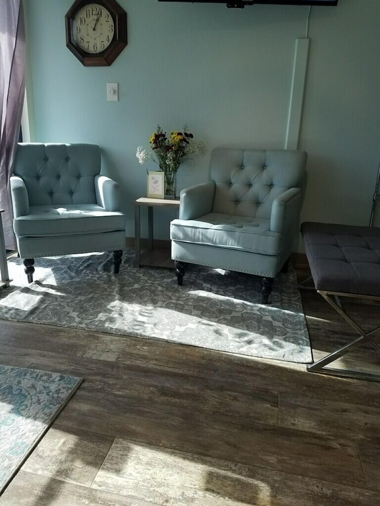 Yerington Inn - photo 5