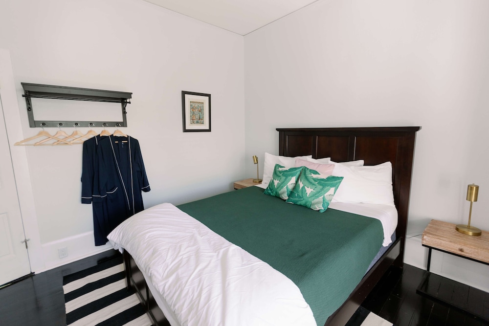 The Foxtail Estate - photo 10