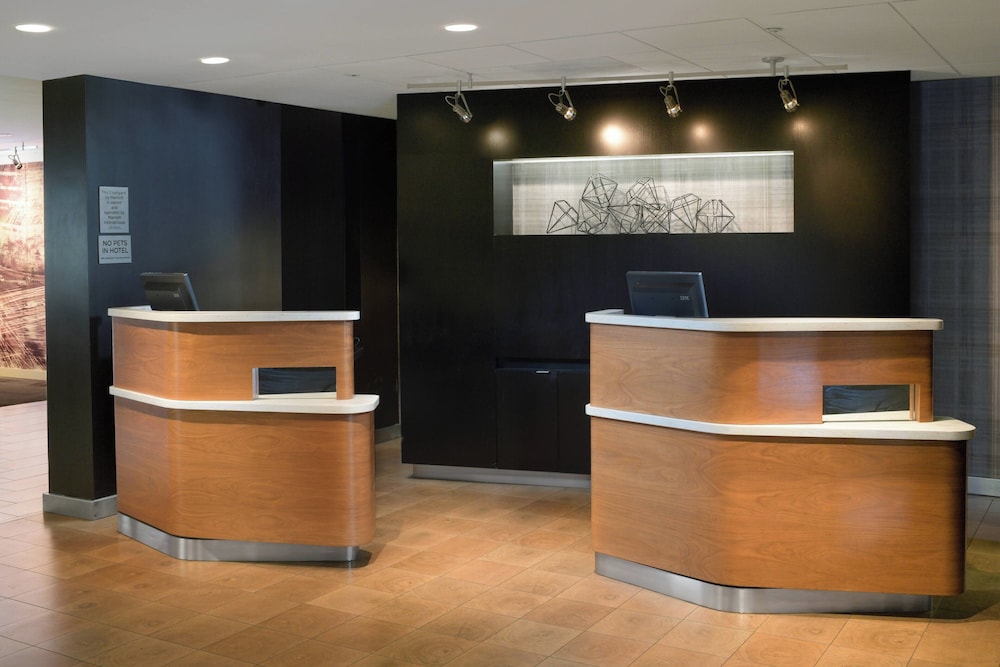 Courtyard by Marriott Albuquerque Airport - photo 2