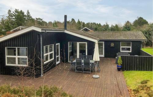 Awesome Home In Hals With Wifi — 4-Star Luxury Hotel in Hals, Denmark