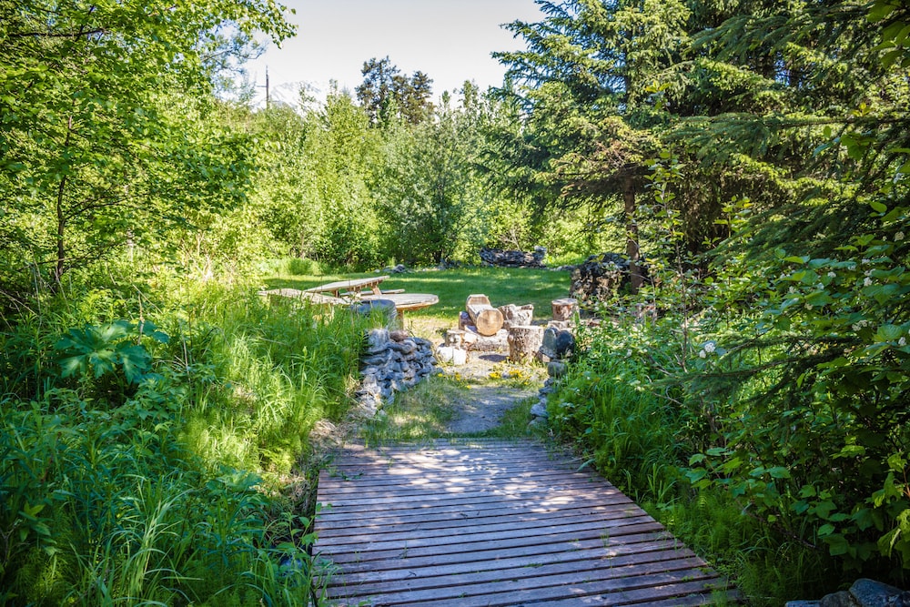 Midnight Sun Log Cabins - photo 89