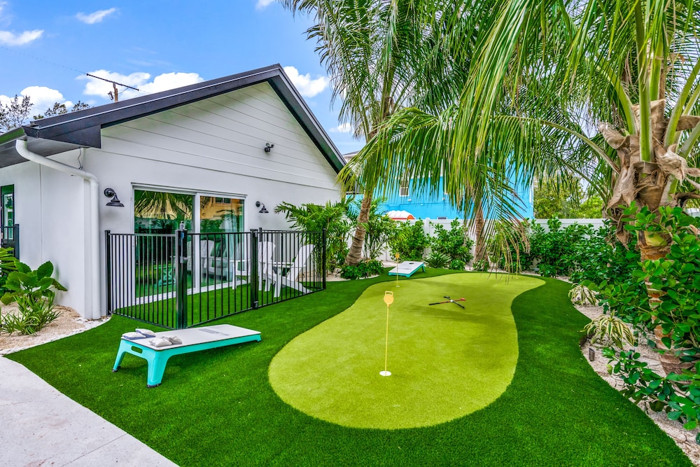 The Retreat at Anna Maria Island Inn - photo 16