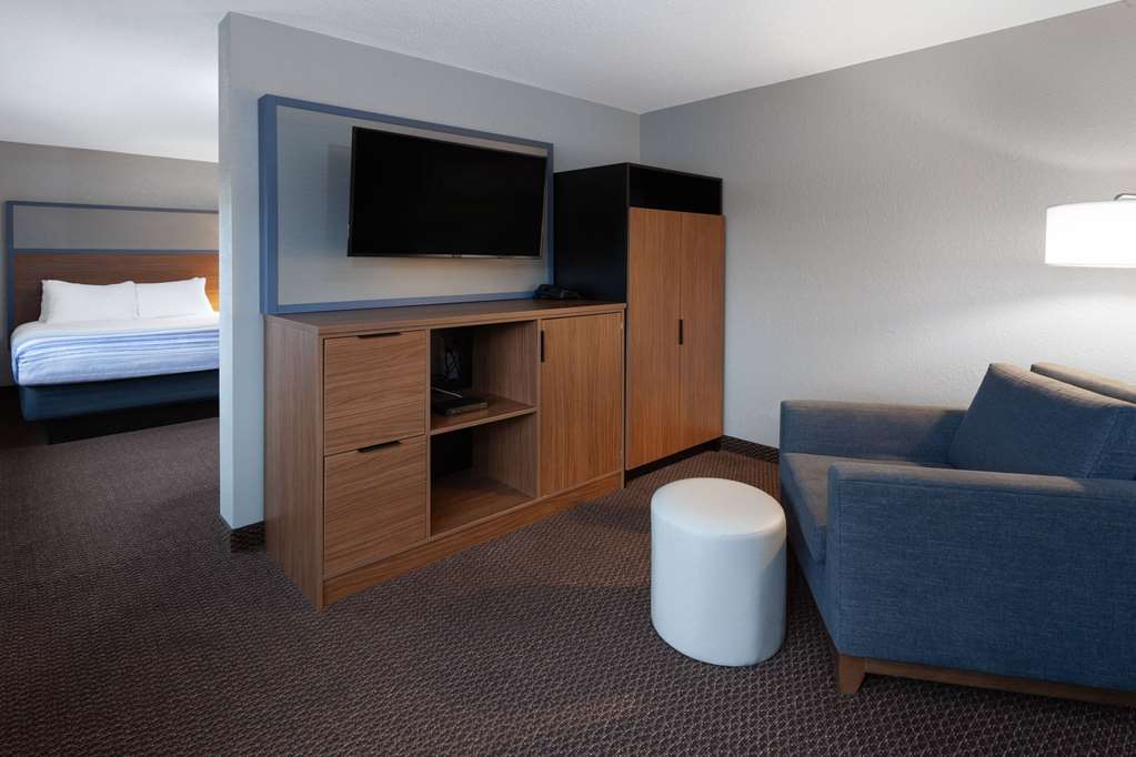 AmericInn by Wyndham New Richmond - photo 34
