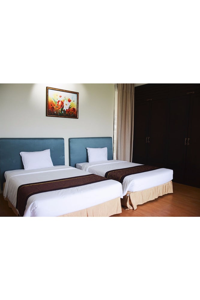 Diamond Bay Golf & Villas — 4-Star Luxury Hotel in Nha Trang, Vietnam
