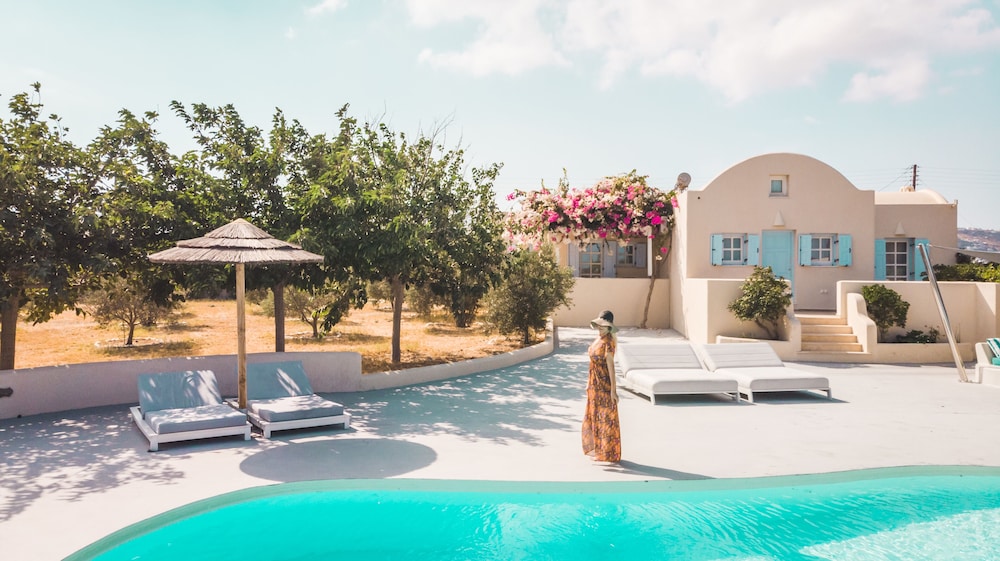 Sienna Eco Resort - last minute hotel in Fira