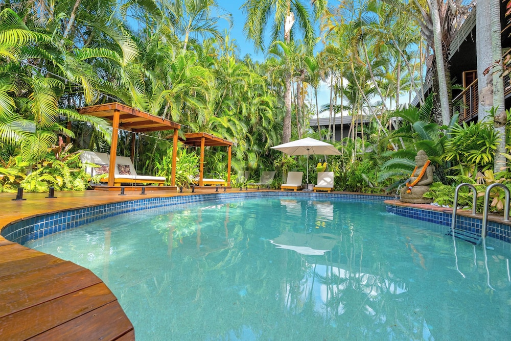 The Palms at Palm Cove — 4-Star Luxury Hotel in Palm Cove, Australia