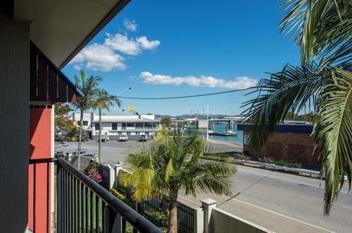 Portside Executive Apartments — 4-Star Luxury Hotel in Gladstone, Australia