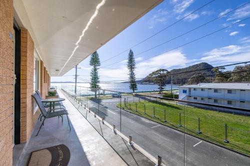 Shoal Towers Unit 4 11 Shoal Bay Road — hotel in Shoal Bay