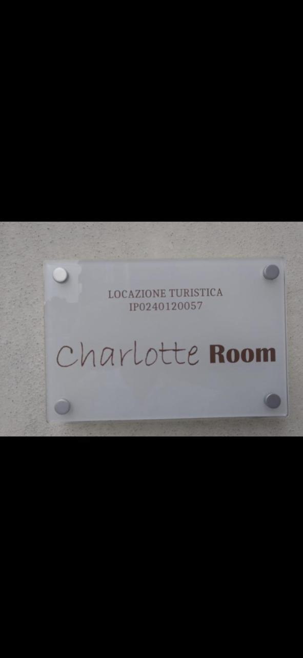 Charlotte room in Bassano Del Grappa, Italy
