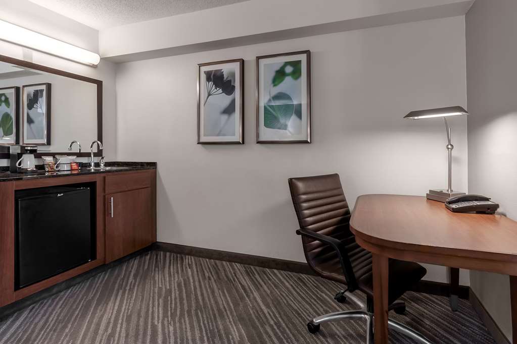 Hyatt Place Richmond Arboretum - photo 11