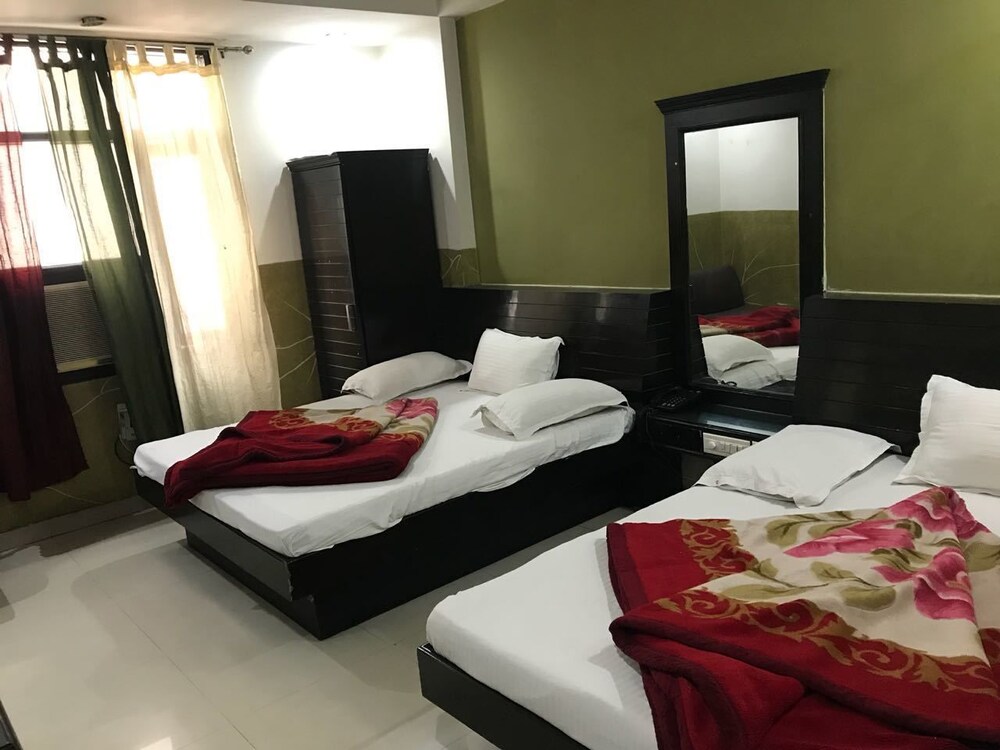 Hotel Dwarkadhish Intercontinental