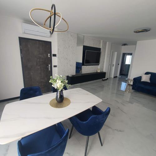 Apartmani Adrian i Mia — 4-Star Luxury Hotel in Zadar, Croatia