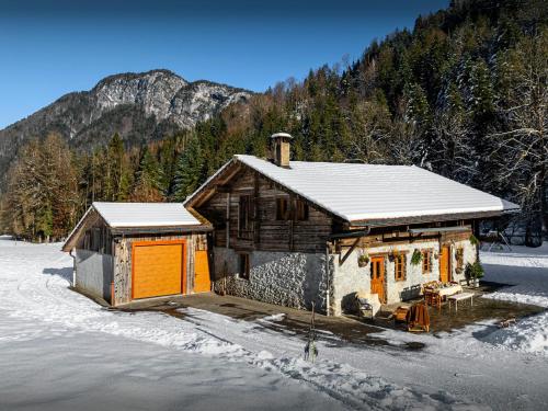 La Ferme du Cortet Ovo Network — hotel in Thones