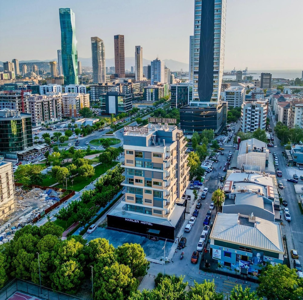 Marlen Hotel Bayrakli in Izmir, Turkey