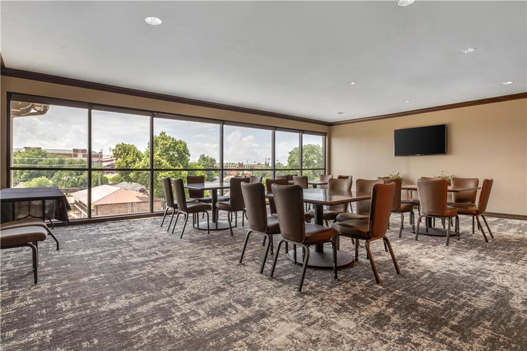 Best Western Plus Cimarron Hotel & Suites - photo 67