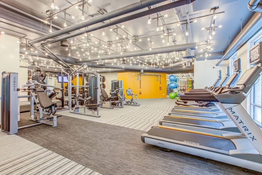 WhyHotel Arlington Pentagon Columbia Pike - photo 16