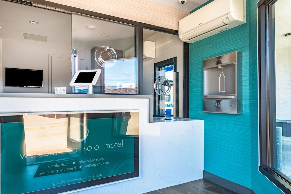 Solo Motel Broadway - photo 2