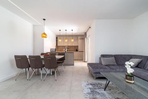 Apartment Amore — 4-Star Luxury Hotel in Trogir, Croatia