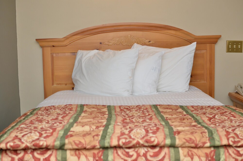 Motel6 Oriskany NY - photo 15