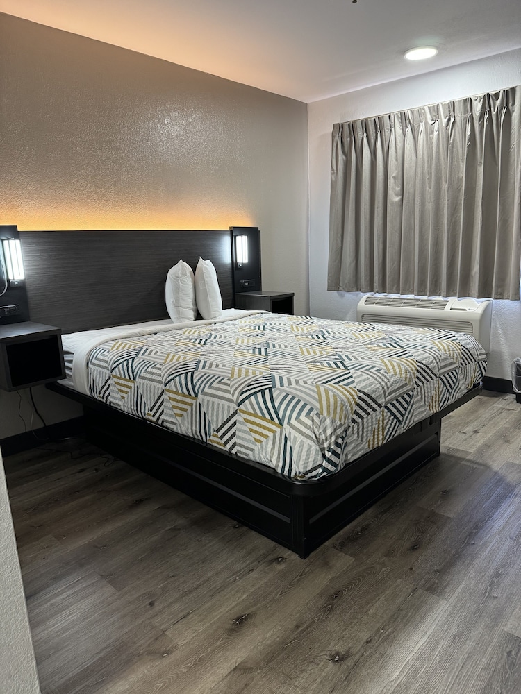 Motel 6 Bradenton FL - photo 18