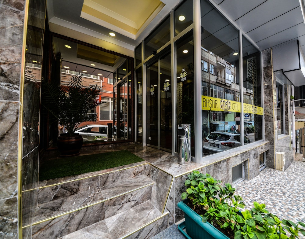 Basari Hotel - carbon neutral hotel in Corlu