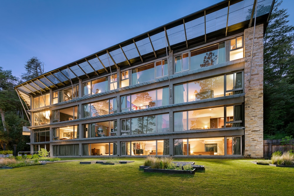 Calfuco Wine Hotel & Spa — 4-Star Luxury Hotel in Villa La Angostura, Argentina