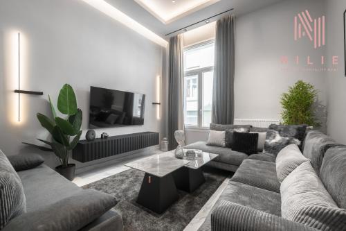 Gradioso Nilie Hospitality MGMT — 4-Star Luxury Hotel in Thessaloniki, Greece
